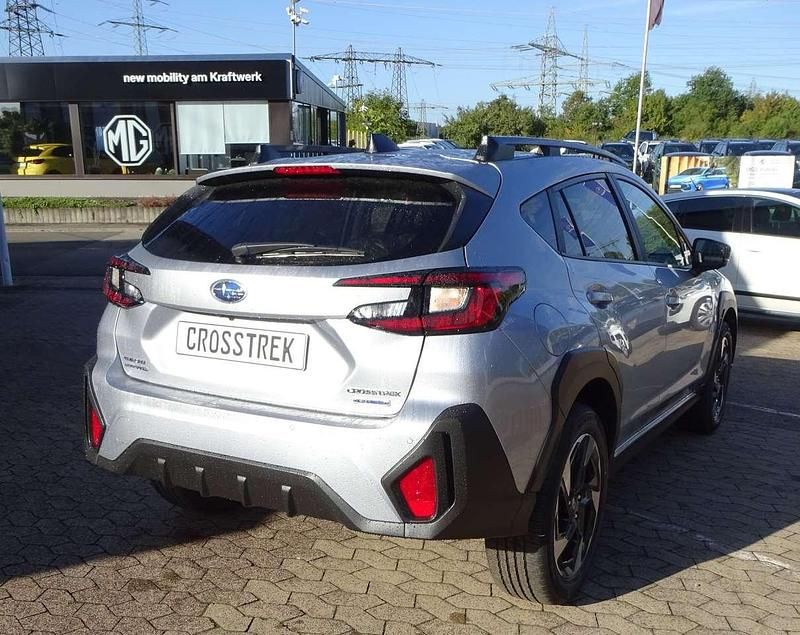 Neu Subaru Crosstrek Platinum 136 PS (100 kW) 2025 Ice silver SUV