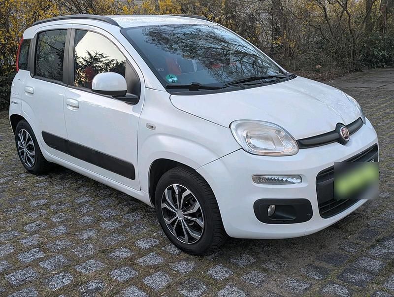 Gebraucht Fiat Panda Pop 69 PS (50 kW) 2012 Weiß Kleinwagen