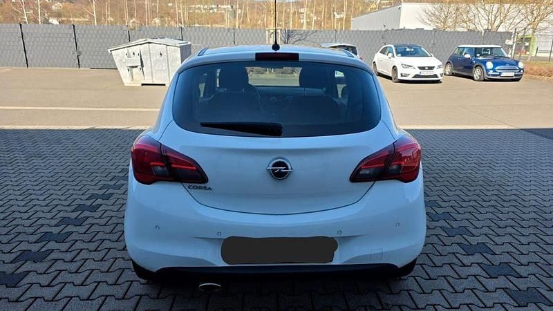 Gebraucht Opel Corsa Color Edition 90 PS (66 kW) 2017 Weiß Kleinwagen