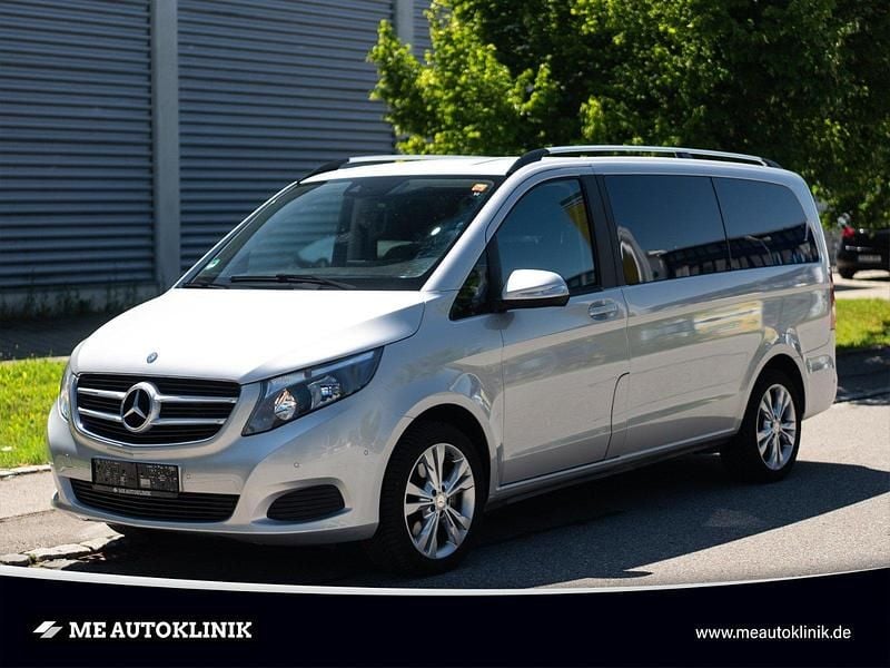 Silber Gebraucht 2015 Mercedes V250 Edition Van / Kleinbus | 30.999 € (Superpreis) - Bild 1/4