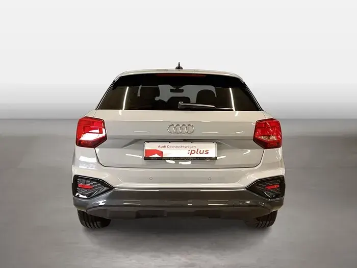 Gebraucht Audi Q2 Advanced Plus 150 PS (110 kW) 2025 Pfeilgrau perleffekt SUV