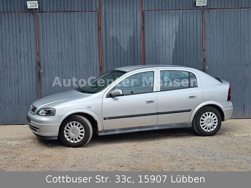 Silber Gebraucht 2003 Opel Astra Limousine | 599 € (Superpreis) - Bild 1/4