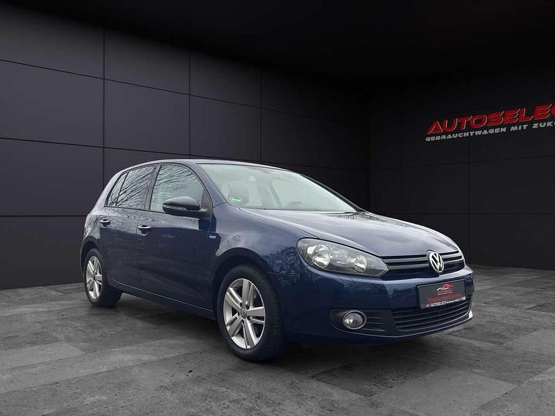 Gebraucht VW Golf VI Match 86 PS (63 kW) 2012 Shadow blue Kleinwagen