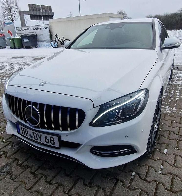 Gebraucht Mercedes C220 170 PS (125 kW) 2014 Weiß Limousine