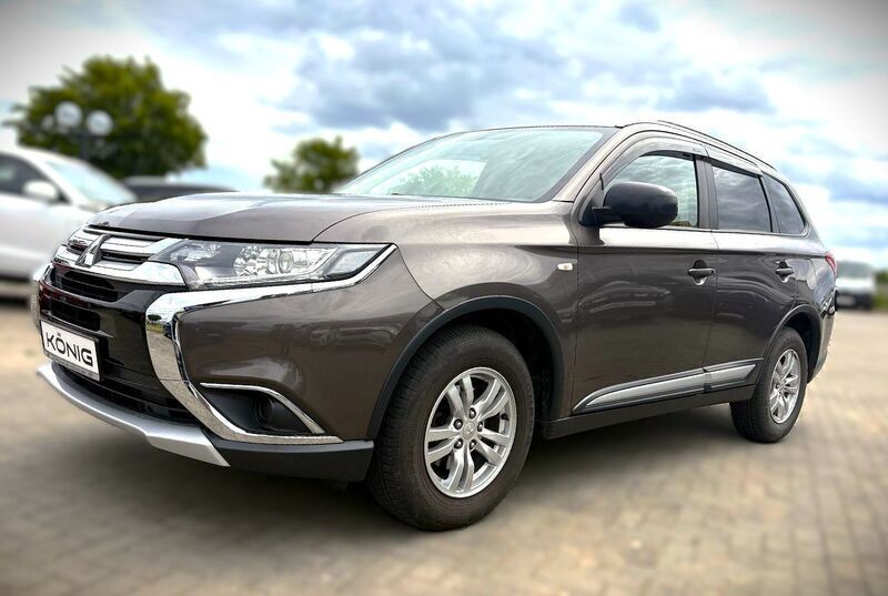 Braun Gebraucht 2016 Mitsubishi Outlander SUV | 10.980 € (Superpreis) - Bild 1/4