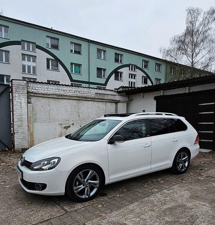 Gebraucht VW Golf VII Style 122 PS (89 kW) 2012 Weiß Limousine