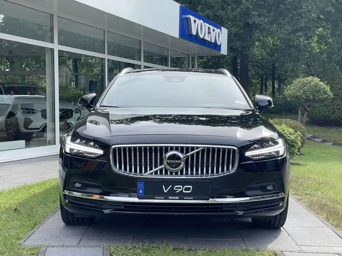 Brugt Volvo V90 Plus 197 HK (144 kW) 2023 Sort Stationcar