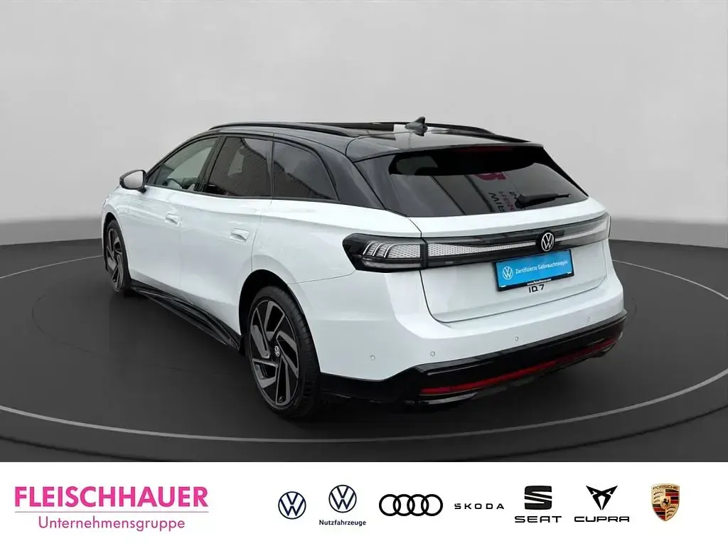 Gebraucht VW ID.7 Pro 210 kW (286 PS) 2025 Weiss Kombi