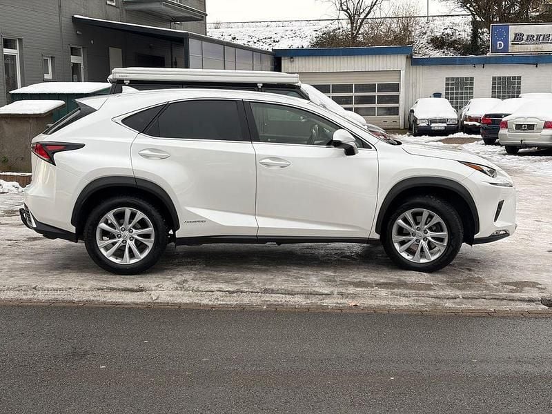 Gebraucht Lexus NX300h Executive Line 197 PS (144 kW) 2018 Weiß SUV