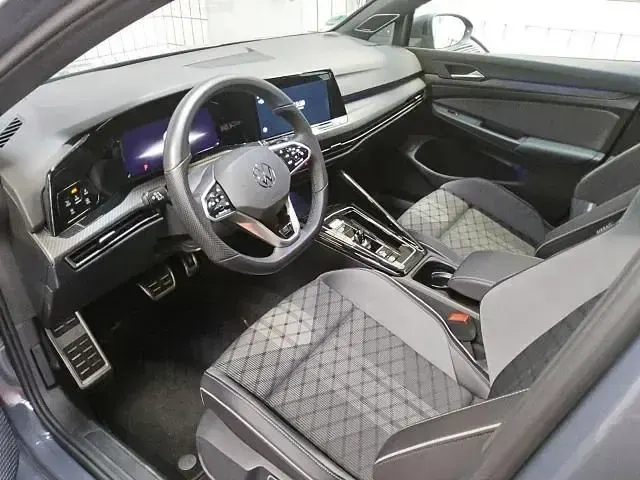 Gebraucht VW Golf VIII R-line 150 PS (110 kW) 2023 Andere farbe Kleinwagen