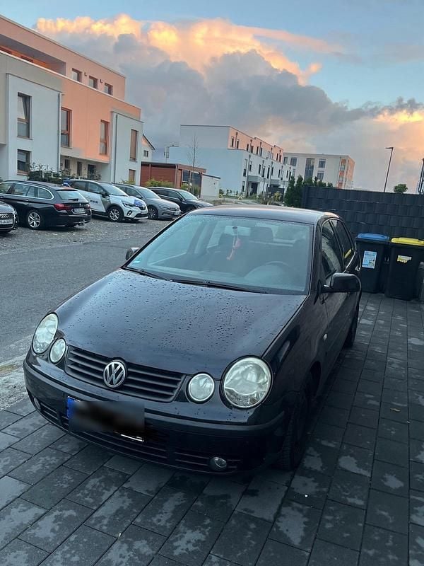 Schwarz Gebraucht 2002 VW Polo Limousine | 900 € (Guter Preis) - Bild 1/3