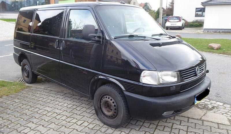 Gebraucht VW T4 102 PS (75 kW) 1999 Schwarz Van