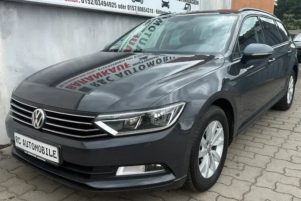 Gebraucht VW Passat Trendline 120 PS (88 kW) 2017 Grau Kombi