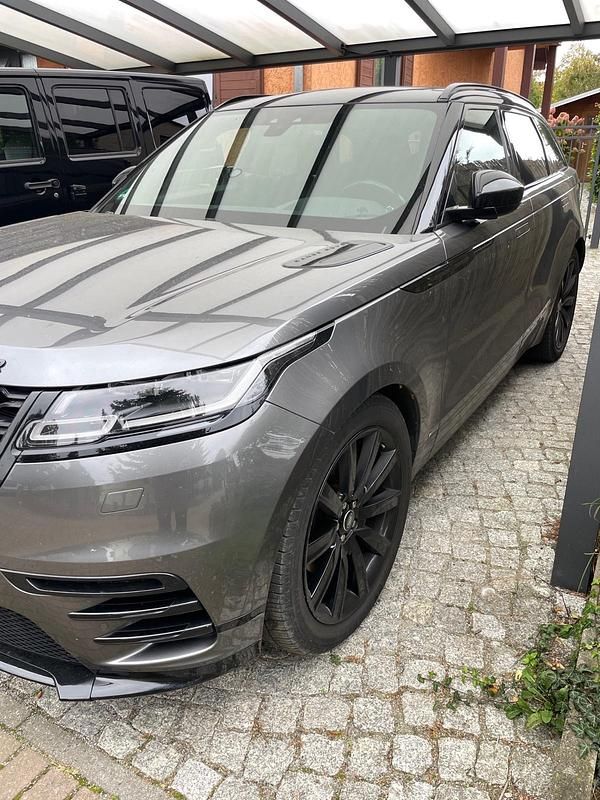 Grau Gebraucht 2019 Land Rover Range Rover Velar SUV | 33.000 € (Superpreis) - Bild 1/4
