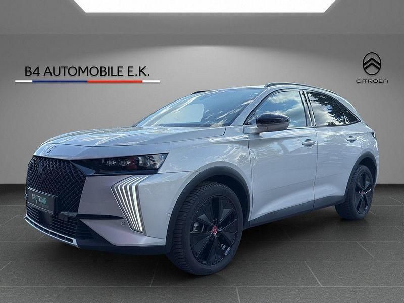 Kristallgrau Gebraucht 2023 DS Automobiles DS7 Crossback Performance Line Plus SUV | 30.900 € (Fairer Preis) - Bild 1/4