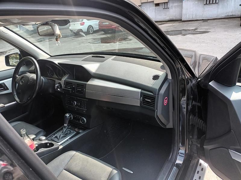 Gebraucht Mercedes GLK350 234 PS (172 kW) 2011 Schwarz SUV