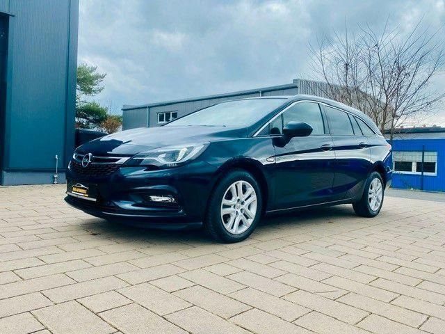 Grün Gebraucht 2018 Opel Astra Dynamic Kombi | 8.300 € (Guter Preis) - Bild 1/4