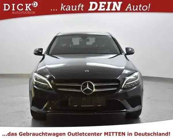 Gebraucht Mercedes 200 160 PS (117 kW) 2021 Andere Limousine