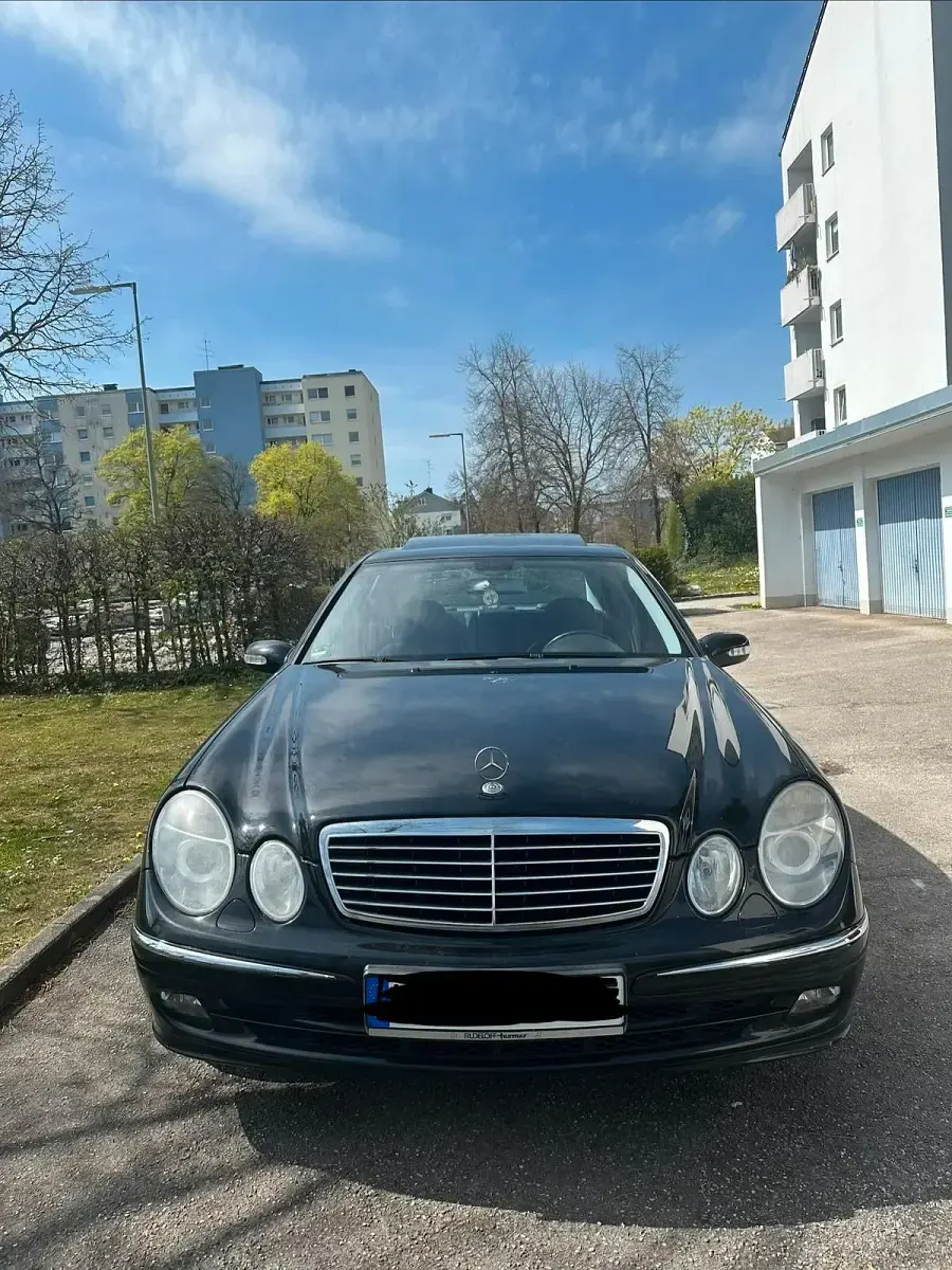 Gebraucht Mercedes E280 Sport 231 PS (169 kW) 2006 Schwarz Limousine
