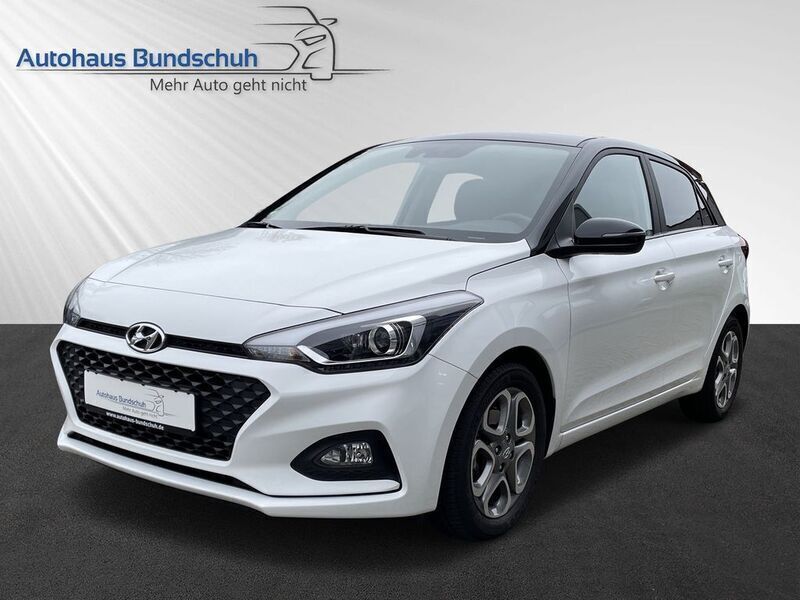 Polar white uni Gebraucht 2020 Hyundai i20 Advantage Kleinwagen | 18.990 € (Teuer) - Bild 1/4