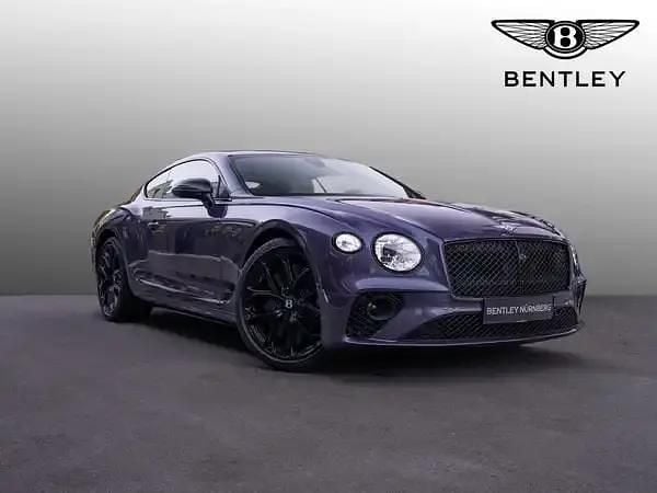 Gebraucht Bentley Continental 549 PS (403 kW) 2024 Schwarz Limousine
