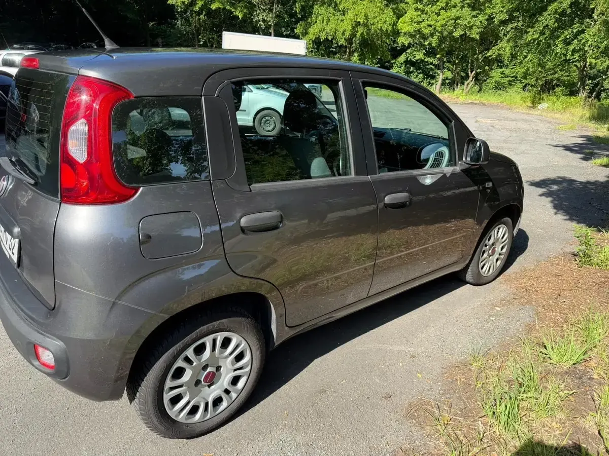 Gebraucht Fiat Panda 69 PS (50 kW) 2019 Grau Kleinwagen