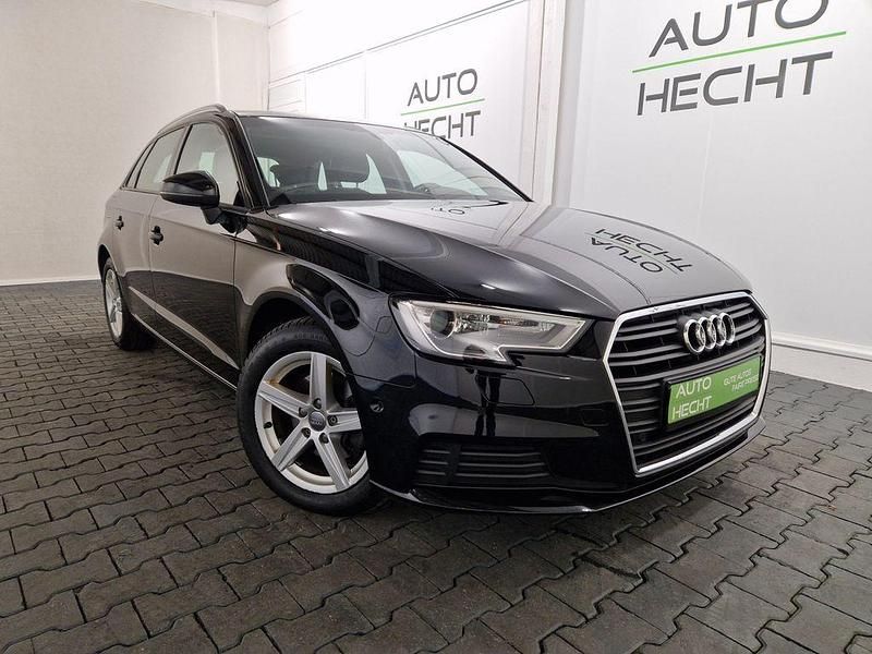 Gebraucht Audi A3 150 PS (110 kW) 2017 Mythos black metallic (metallic) Limousine