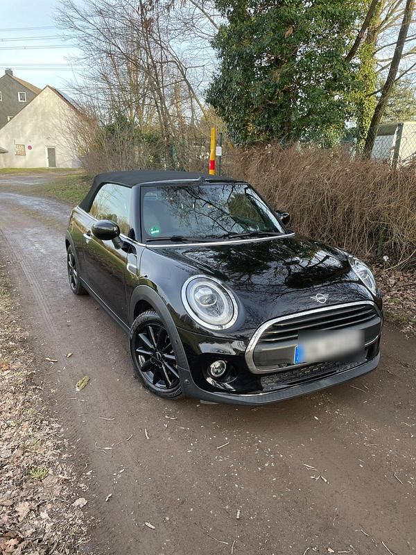 Gebraucht Mini One Cabriolet Chili 102 PS (75 kW) 2020 Schwarz Cabrio