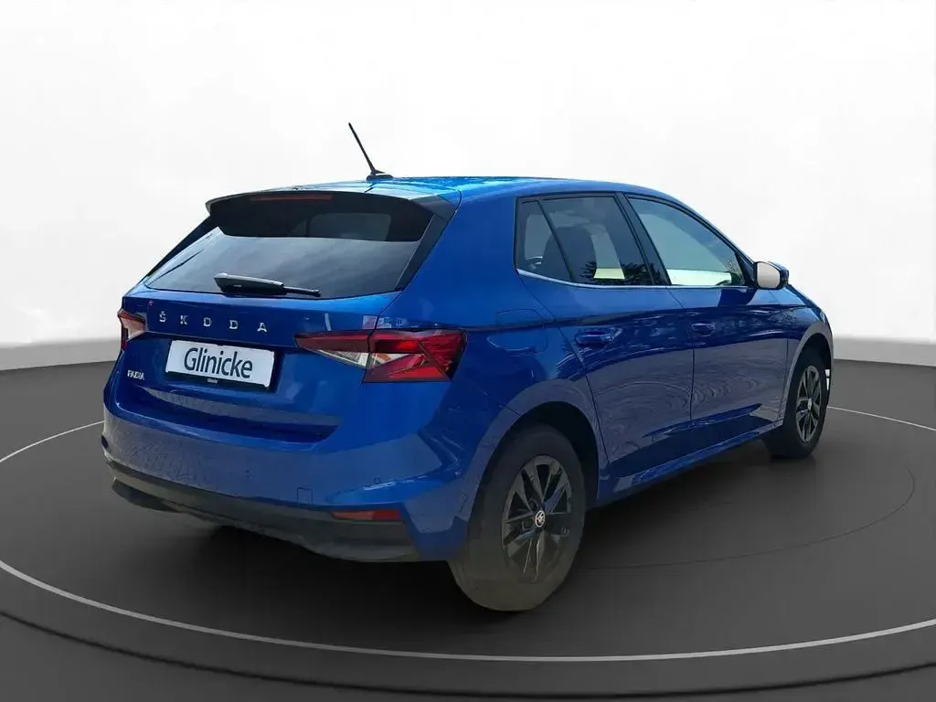 Gebraucht Skoda Fabia Style 110 PS (80 kW) 2022 Raceblau metallic Kleinwagen