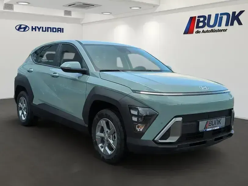 Gebraucht Hyundai Kona Select 129 PS (94 kW) 2025 Mirage green SUV