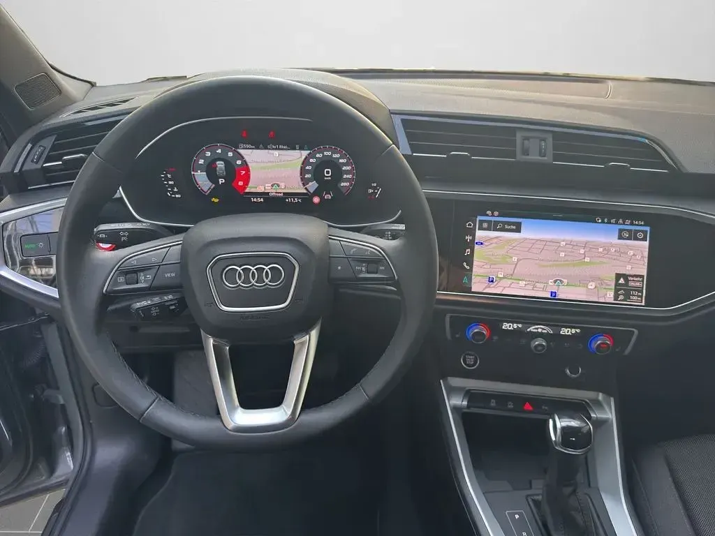 Gebraucht Audi Q3 Advanced Plus 150 PS (110 kW) 2025 Chronosgrau metallic (metallic) SUV