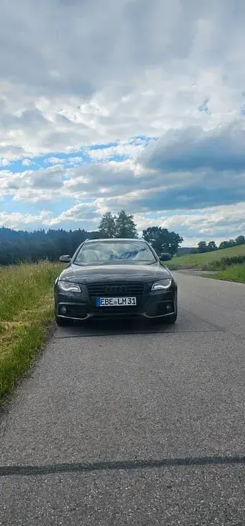 Gebraucht Audi A4 Ambiente 160 PS (117 kW) 2009 Schwarz Kombi