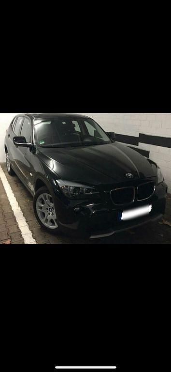 Gebraucht BMW X1 150 PS (110 kW) 2010 Schwarz SUV