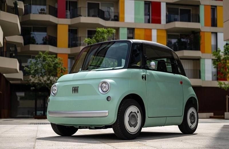 Grün Gebraucht 2025 Fiat Topolino Kleinwagen | 8.999 € - Bild 1/3