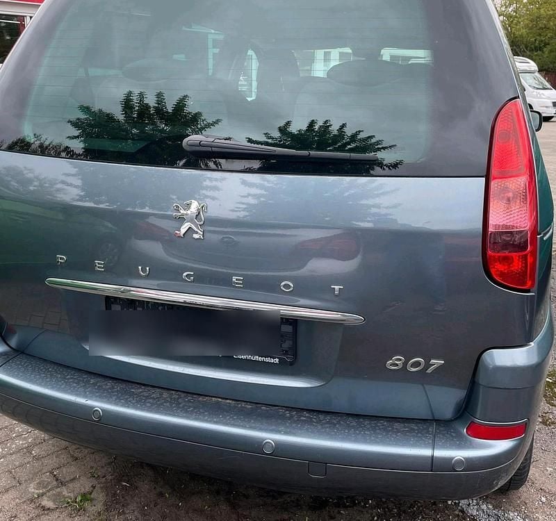 Gebraucht Peugeot 807 140 PS (102 kW) 2008 Grau Van / Kleinbus