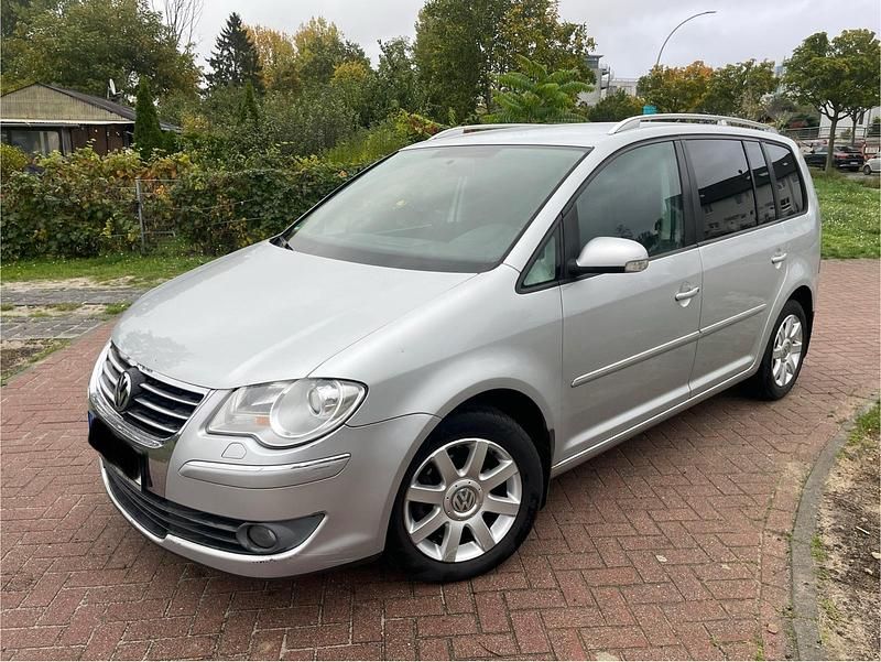 Silber Gebraucht 2007 VW Touran Van / Kleinbus | 3.400 € - Bild 1/4