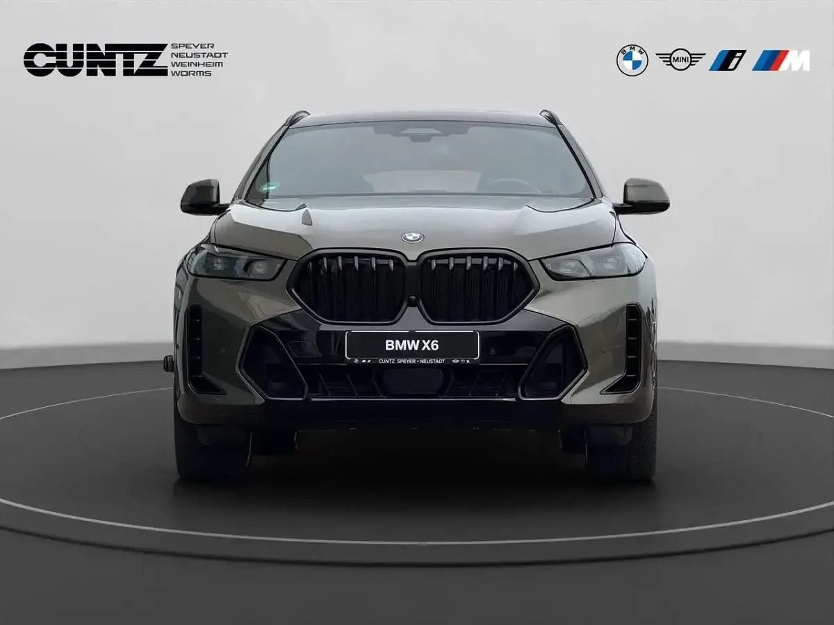 Gebraucht BMW X6 Performance 340 PS (250 kW) 2025 Grün SUV