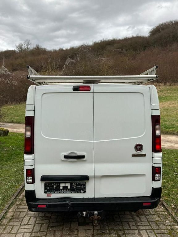 Gebraucht Fiat Talento Basis 120 PS (88 kW) 2018 Weiß Van / Kleinbus