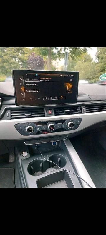 Gebraucht Audi A4 163 PS (119 kW) 2020 Schwarz Kombi