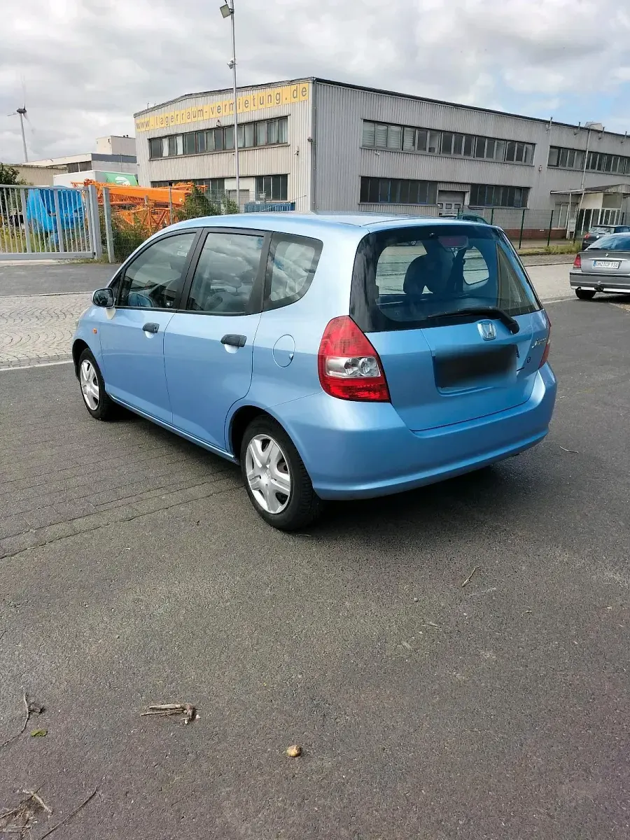 Gebraucht Honda Jazz 81 PS (59 kW) 2003 Blau Kleinwagen