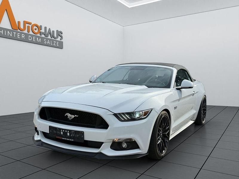 Oxford white Gebraucht 2017 Ford Mustang GT Convertible Cabrio | 33.290 € (Superpreis) - Bild 1/4