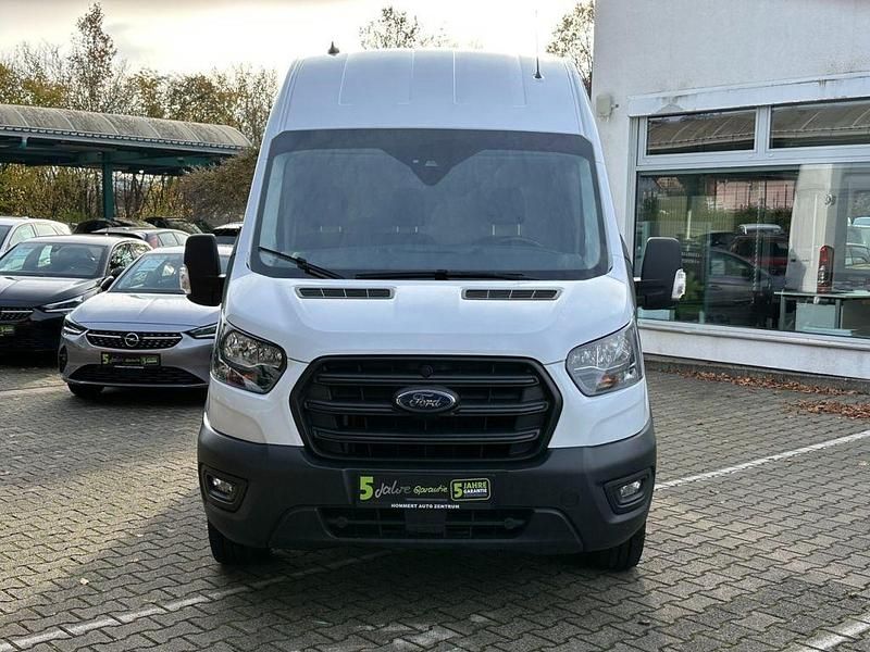 Gebraucht Ford Transit Trend 170 PS (125 kW) 2023 Frostweiß Van