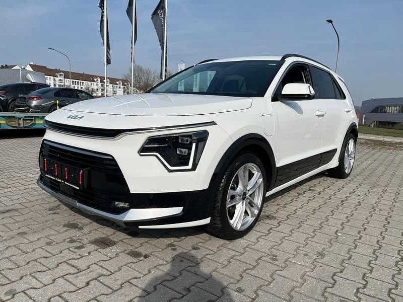 Gebraucht Kia Niro Vision 184 PS (135 kW) 2022 Weiß SUV