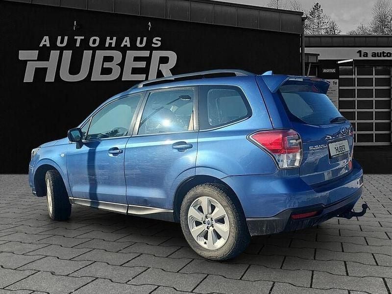 Gebraucht Subaru Forester Active 147 PS (108 kW) 2017 Blau SUV