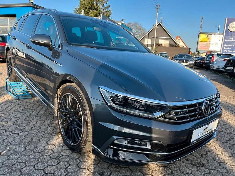 Gebraucht VW Passat Highline 239 PS (175 kW) 2016 Grau Kombi