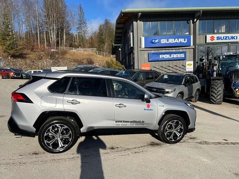 Gebraucht Suzuki Across Comfort+ 185 PS (136 kW) 2024 Silver metallic SUV