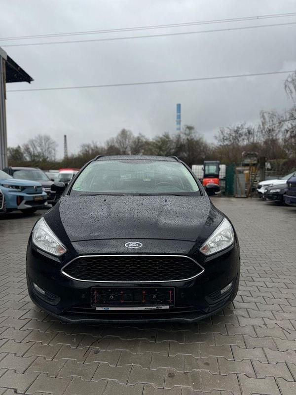 Gebraucht Ford Focus Business Edition 120 PS (88 kW) 2017 Schwarz Kombi