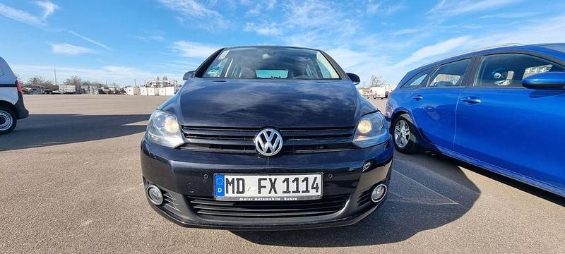 Gebraucht VW Golf Plus Cross Match 140 PS (102 kW) 2013 Schwarz Van / Kleinbus