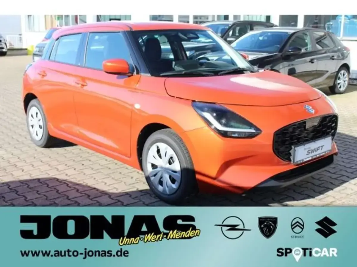 Neu Suzuki Swift Club 82 PS (60 kW) 2026 Orange Kleinwagen