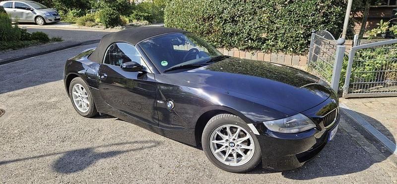 Schwarz Gebraucht 2007 BMW Z4 Sport Line Cabrio | 13.950 € (Fairer Preis) - Bild 1/4